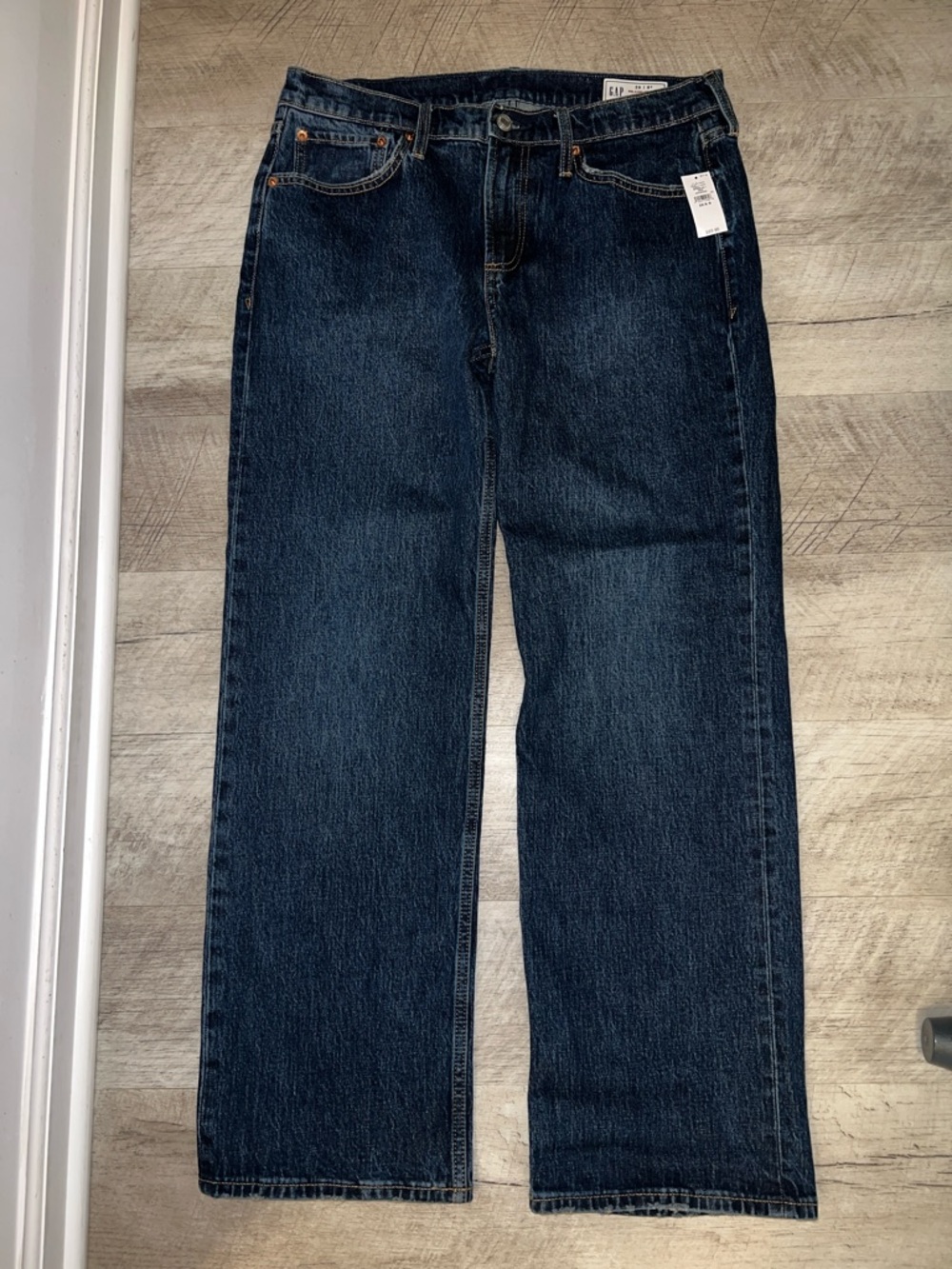 NEW GAP Women's Straight Leg Jeans in Dark Indigo